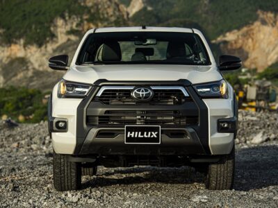 toyota-hilux-2021-2.jpg