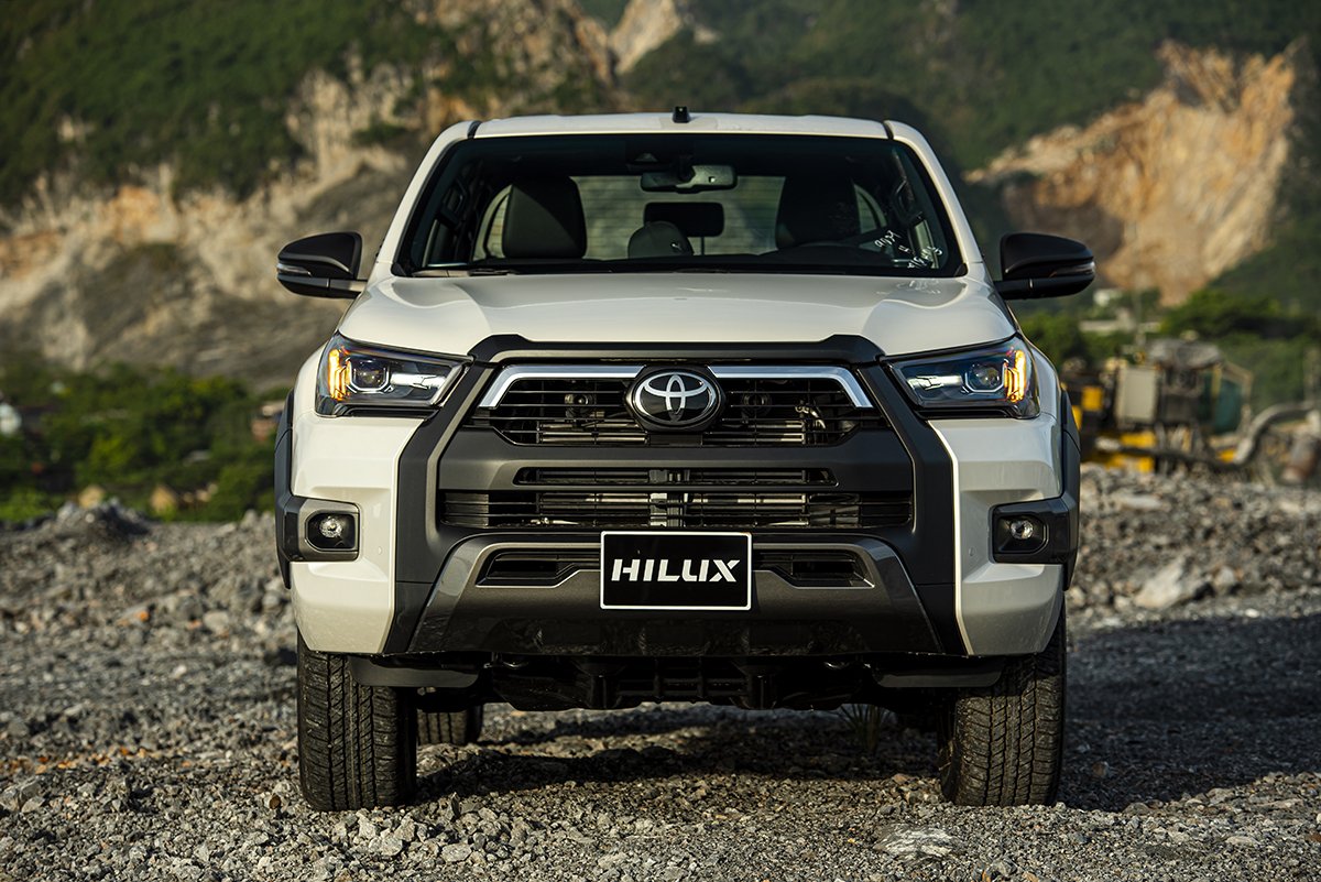 toyota-hilux-2021-2.jpg